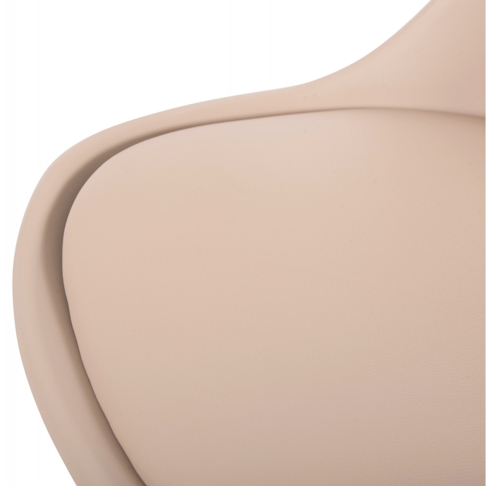 Καρέκλα Gast pp-pu σε cappuccino απόχρωση με ξύλινο πόδι σε φυσική απόχρωση 47x56,6x83