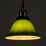 GloboStar® LIBRARY 00768 Vintage Κρεμαστό Φωτιστικό Οροφής Μονόφωτο 1 x E27 Πράσινο Γυάλινο Καμπάνα με Χρυσό Ντουί Φ18 x Υ18cm