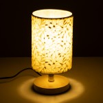 GloboStar® MOSAIC 01262 Κλασικό Επιτραπέζιο Φωτιστικό Πορτατίφ Μονόφωτο 1 x E27 Ξύλινο με Μπεζ Καπέλο Φ14 x Υ26cm
