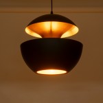 GloboStar® SEVILLE BLACK 01269 Μοντέρνο Κρεμαστό Φωτιστικό Οροφής Μονόφωτο 1 x E27 AC220-240V IP20 - Φ35 x Υ35cm - Μαύρο Μεταλλικό Φιγούρα - 5 Χρόνια Εγγύηση