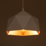 GloboStar® HEXAGON 01377 Μοντέρνο Κρεμαστό Φωτιστικό Οροφής Μονόφωτο 1 x E27 Λευκό Χρυσό Μεταλλικό Καμπάνα Φ21.5 x Υ15cm