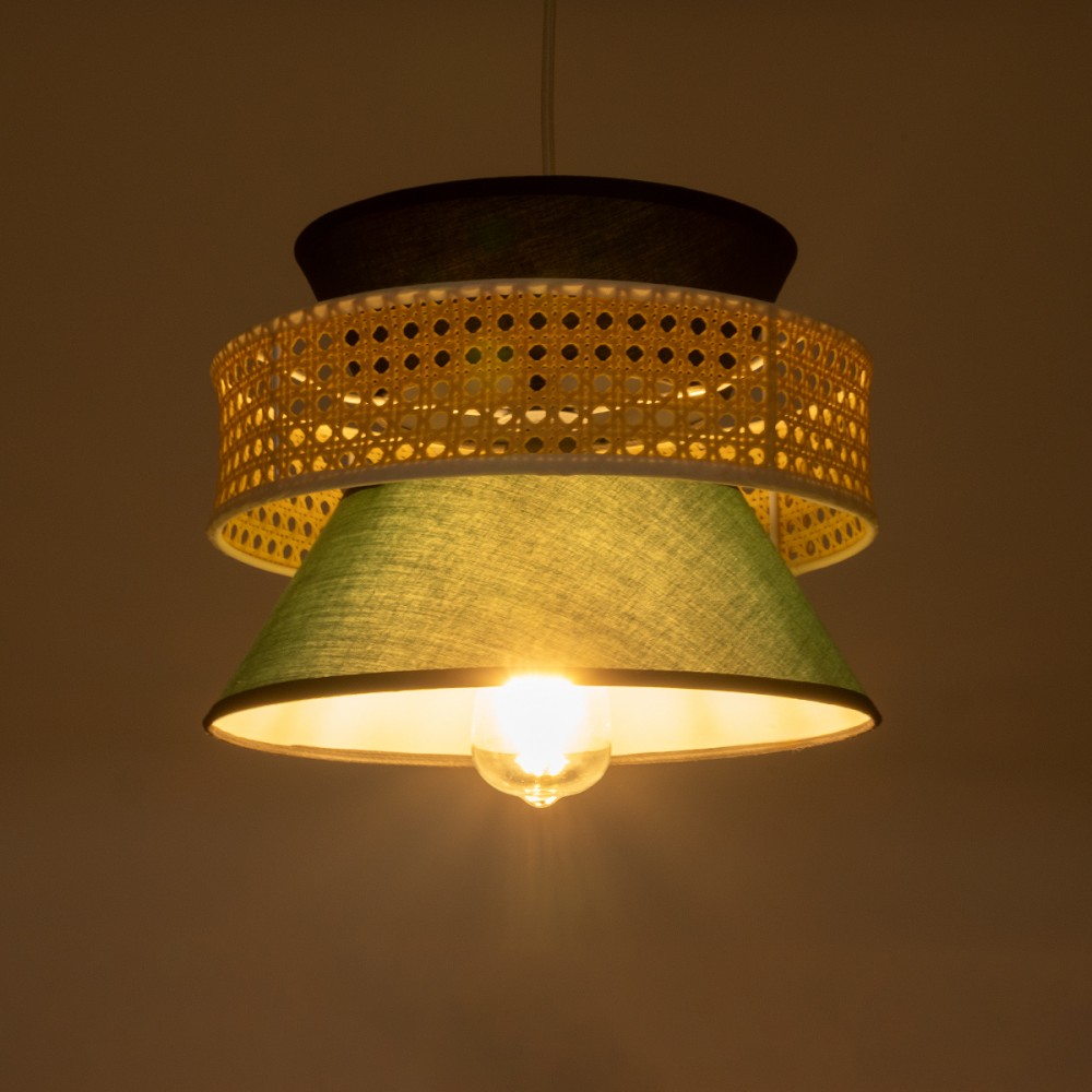 GloboStar® SAIGE 01915 Boho Κρεμαστό Φωτιστικό Οροφής Μονόφωτο 1 x E27 AC220-240V IP20 - Φ30 x Υ22cm - Μπεζ Μπαμπού Πλέγμα με Πράσινο και Μαύρο Υφασμάτινο Καπέλο - 5 Χρόνια Εγγύηση