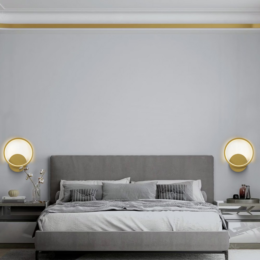 GloboStar® TED 61072 Φωτιστικό Τοίχου - Απλίκα Design LED CCT 9W 1080lm 300° AC 220-240V - Εναλλαγή Φωτισμού μέσω Διακόπτη On/Off All In One Ψυχρό 6000k+Φυσικό 4500k+Θερμό 2700k Μ20 x Π5.5 x Υ23cm - Χρυσό Βούρτσας