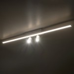 GLOBOSTAR® BARETTI 61227 Φωτιστικό Οροφής Linear Design LED CCT με Κινούμενα Σποτ LED Downlight 24W 2688lm 160° & 45° AC 220-240V IP20  - Εναλλαγή Φωτισμού μέσω Διακόπτη On/Off All In One Ψυχρό 6000k+Φυσικό 4500k+Θερμό 2700k - Μ80 x Π5.5 x Υ5 cm - Λευ