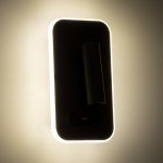 GloboStar® LADY-O 61365 Μοντέρνο Φωτιστικό Τοίχου - Απλίκα Ξενοδοχείου Bed Side LED 10W 1000lm 36° & 360° AC 220-240V - Reading Light & 360° Κρυφός Φωτισμός - Φορτιστής USB 3A - Μ10.5 x Π10 x Υ18.5cm - Φυσικό Λευκό 4500K - Γκρι Ανθρακί
