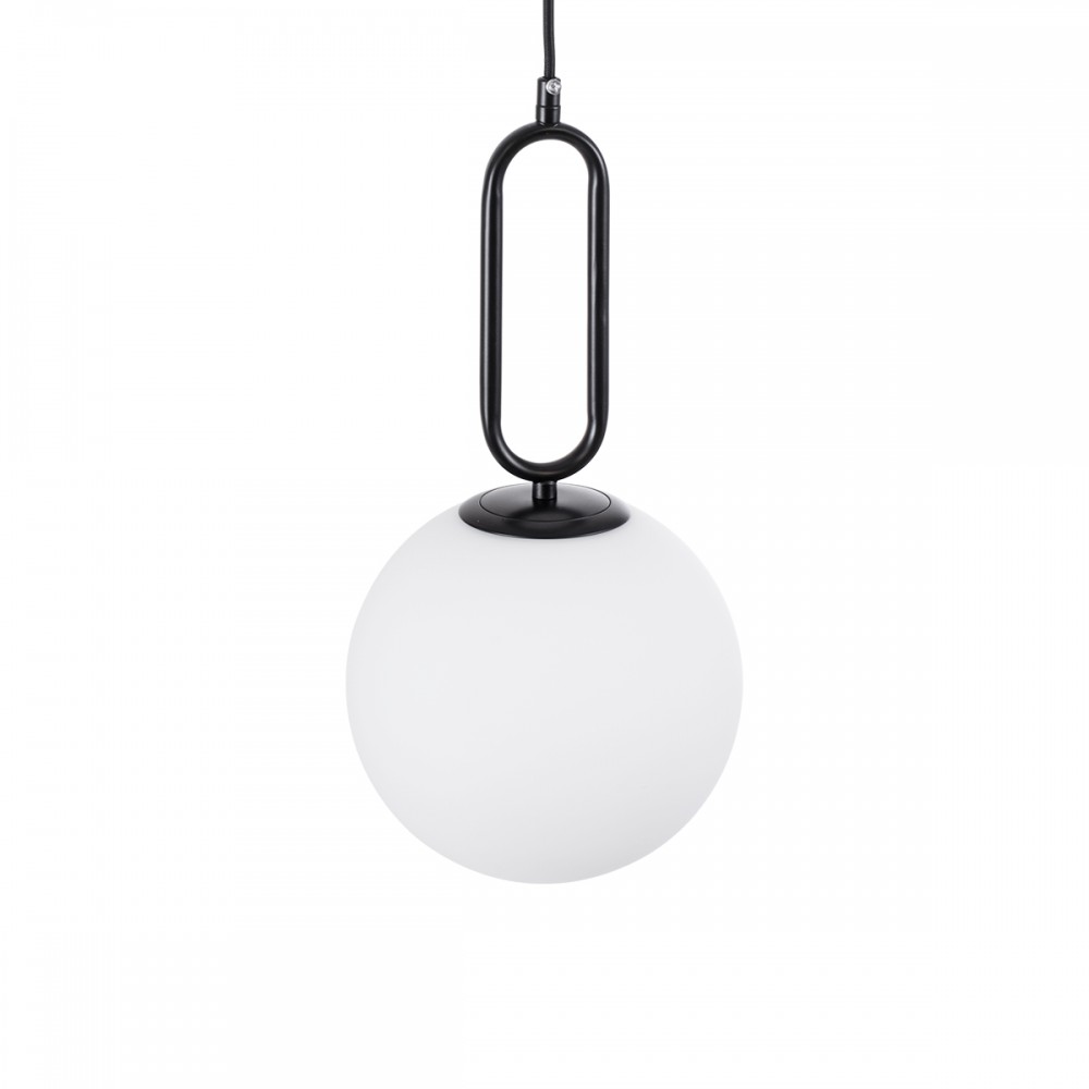 GloboStar® BELLISSIMO 61489 Μοντέρνο Κρεμαστό Φωτιστικό Οροφής Μονόφωτο 1 x E27 Γαλακτερή Γυάλινη Μπάλα με Μεταλλικό Μαύρο Ματ Σώμα Φ20 x Υ42cm