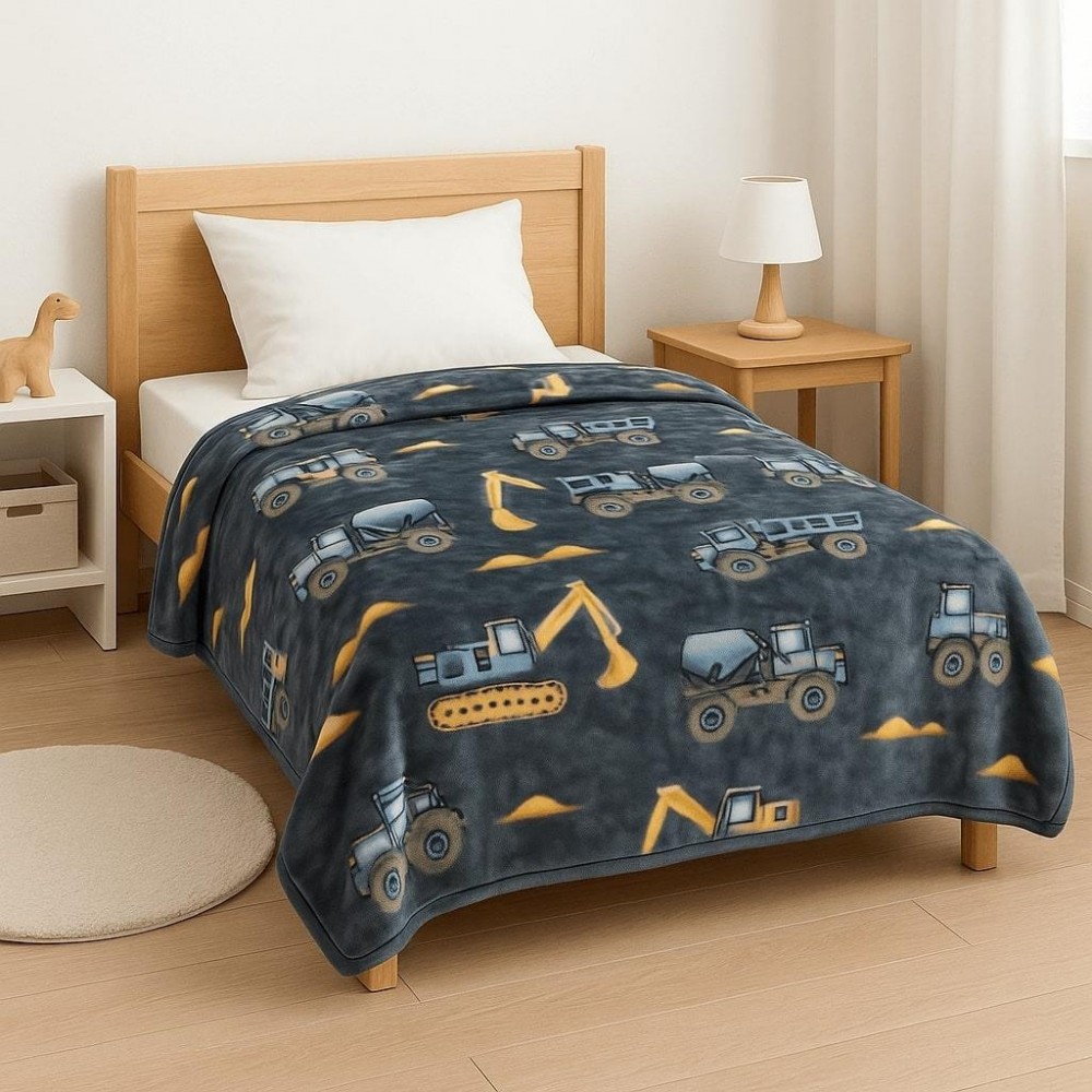 Κουβέρτα παιδική trucks βελουτέ από 100% polyester 150x220εκ.