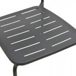 Καρέκλα Deraby pakoworld στοιβαζόμενη μαύρο μέταλλο 52.5x45.5x83εκ