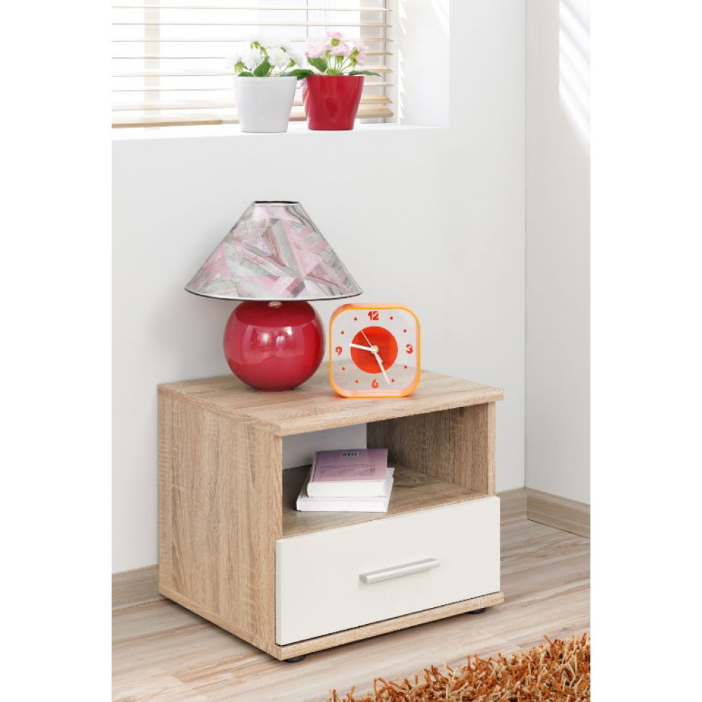 Κομοδίνο Reins