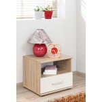 Κομοδίνο Reins