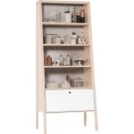 Βιτρίνα Spot Young