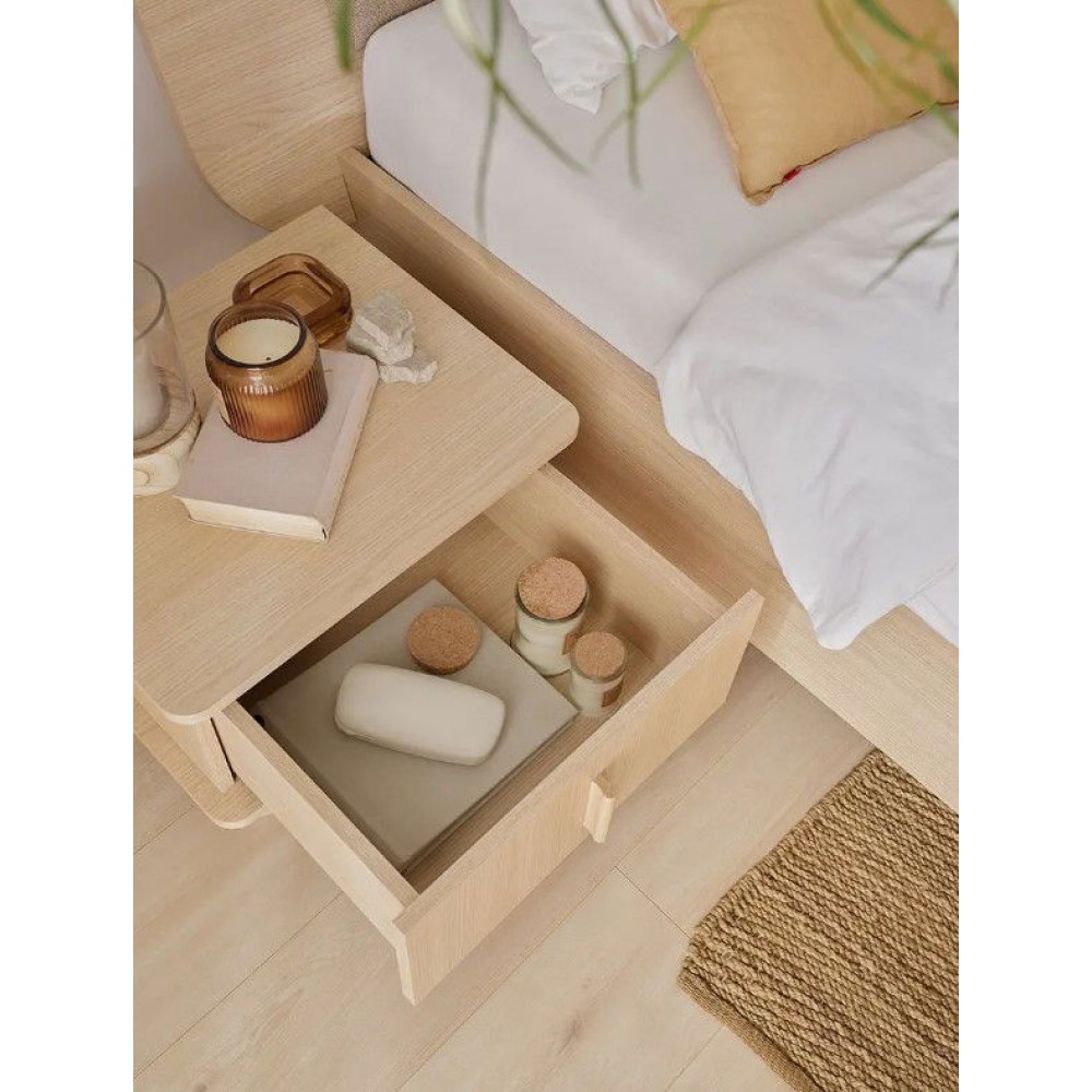 Κομοδίνο Omm I