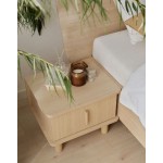 Κομοδίνο Omm I