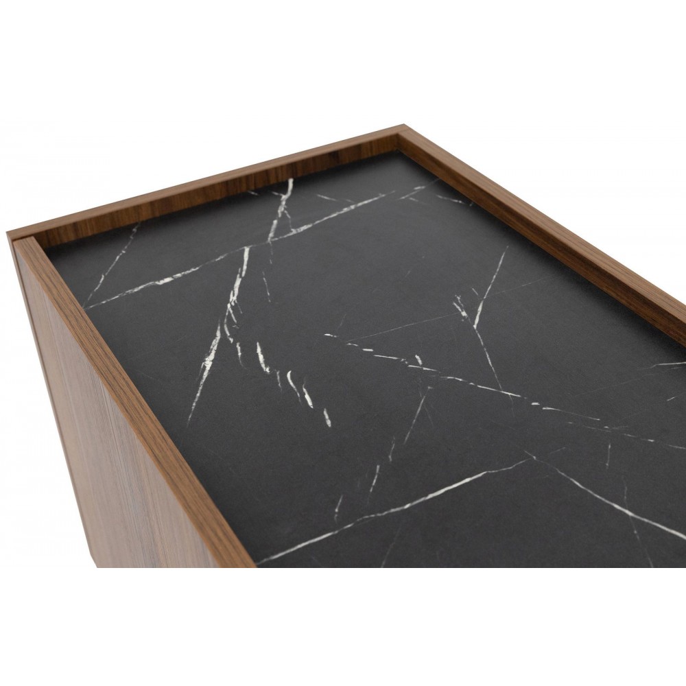 Βιτρίνα Tewos