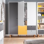 Τρίφυλλη ντουλάπα Concept