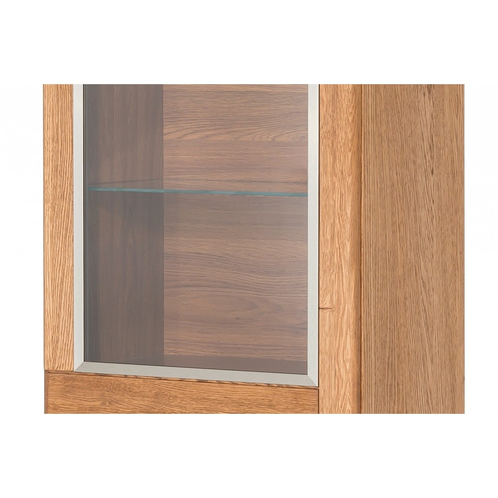 Βιτρίνα Montero-από αριστερά